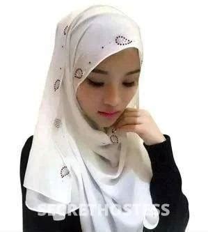 Hijab escort sydney  H03S gaggin & yakkin with no soul
