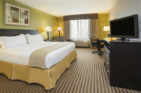 Holiday inn express kalamazoo Holiday Inn Express & Suites Kalamazoo: Clean & Comfortable - See 241 traveler reviews, 78 candid photos, and great deals for Holiday Inn Express & Suites Kalamazoo at Tripadvisor