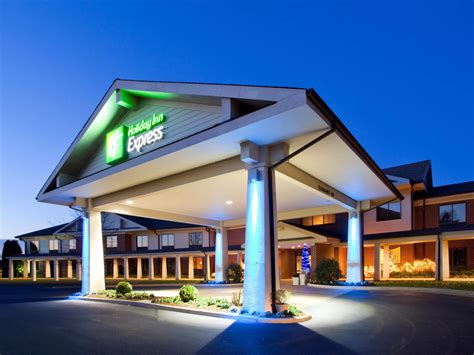 Holiday inn express orange city  View all budget hotels in Orange City