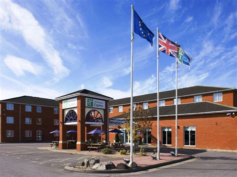 Holiday inn express southampton pa  Carpark is well illuminated with 24 hour CCTV surveillance