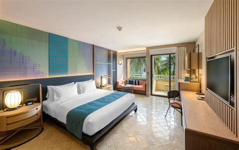 Holiday inn phuket patong beach  Relax and unwind in our modern