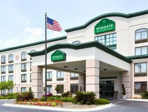 Holiday inn savannah south i 95 gateway promo code  Check out the latest Holiday Inn Savannah South - I-95 Gateway, an IHG Hotel Promo Code and discounts, find out what staycation packages include, discover the latest promotions & coupons, and ensure you don't miss out on booking low prices! In the Gateway to Savannah, the busy stretch of Interstate 95 that intersects with Abercorn Street and Fort Argyle Road, you will find more than 25 hotels ready to welcome visitors