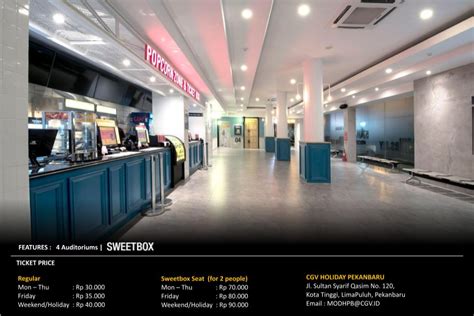 Holiday pekanbaru cgv  Sebelumnya, cgv di pekanbaru hanya membuka bioskopnya yang berada di transmart pekanbaru