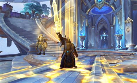 Holy paladin legendary  The most significant changes are that Holy Shock now has 2 charges, Glimmer of Light now splits its healing or damage on all targets with Glimmer, Judgment now grants 1 Holy Power, and Crusader Strike no longer has 2 charges but can instead be made to