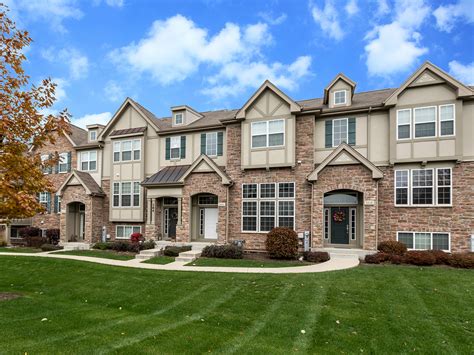 Homes for sale in carol stream il  Concord Pointe is a townhouse community built in the mid 1990's by Concord Homes