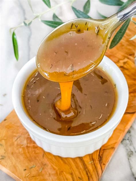 Honey glaze para quesitos  Peel the carrots and then trim the top and bottom of each carrot