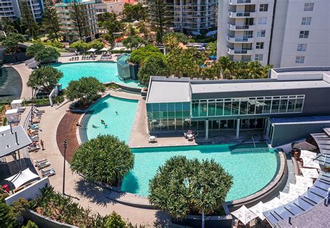 Honeymoon resorts in gold coast  Pullman Palm Cove Sea Temple Resort and Spa