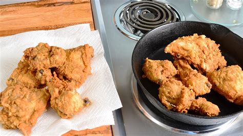 Honeys chicken griffith  In a large bowl, place chicken and marinade ingredients