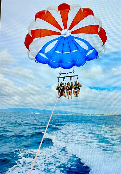 Honolulu hawaii parasailing  No experience is necessary; this activity is suitable for participants of all experience levels