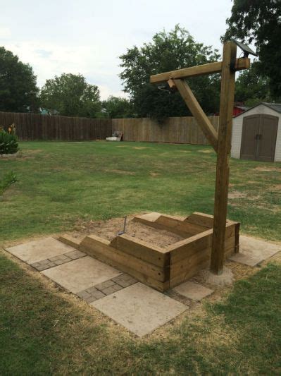 Horseshoe pit cover Also, there have been provided portable horseshoe pits that are foldable such as U