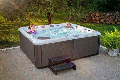 Hot tubs mt pleasant mi  For parts and service call 989-831-4117 in Stanton or Greenville at 616-754-4440