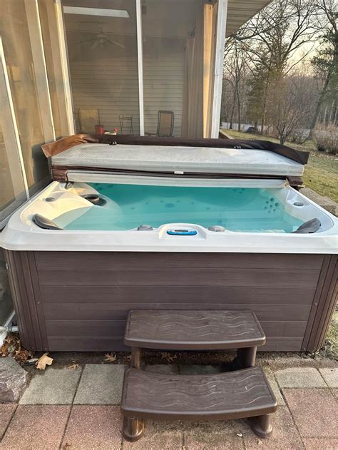 Hot tubs spa portage  Spa Tacular Hot Tubs first opened its doors for business in 1999