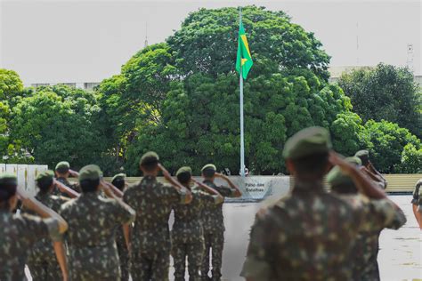 Hoteis de transito do exercito  DESTINAÇÃO: OFICIAIS