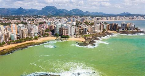 Hoteis em guarapari barato  Português