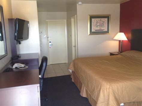 Hotel monahans tx 7 miles from 79756 center