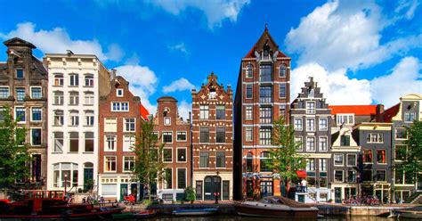 Hoteles baratos en amsterdam north holland province  El Met Hotel Amsterdam está ubicado en Ámsterdam, a 3,8 km de Leidseplein, y ofrece alojamiento con salón común,