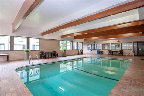 Hotels in revelstoke bc with pool  2950 Camozzi Road, Revelstoke, BC