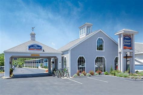 Hotels in smithfield ri Rhode Island Convention Center - 13 min drive