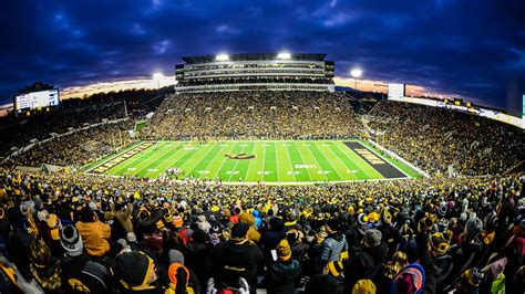 Hotels near kinnick stadium 2/10 Good! (1,001 reviews) "Overall things were fine
