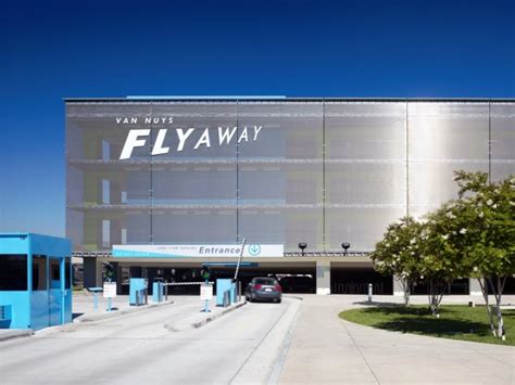 Hotels near van nuys flyaway  The LAX FlyAway® service operates from the FlyAway® Bus Terminal in Van Nuys (7610 Woodley Ave, Van Nuys, CA 91406)