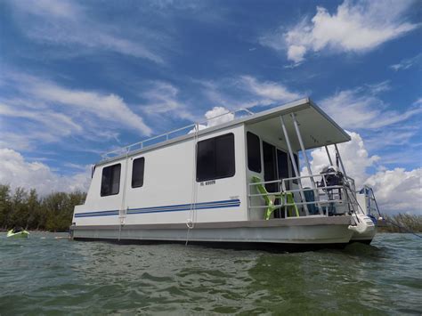 Houseboats for rent florida  Run course on a house boat! 10