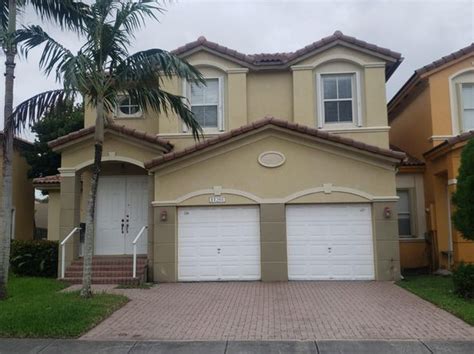 Houses for rent in doral  5250 NW 84th Ave, Doral, FL 33166