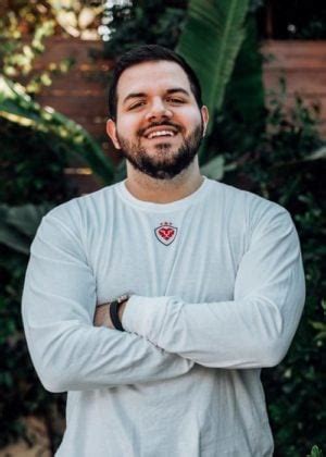 How tall is couragejd  Sign upYou might join 100 Thieves with these settings, too