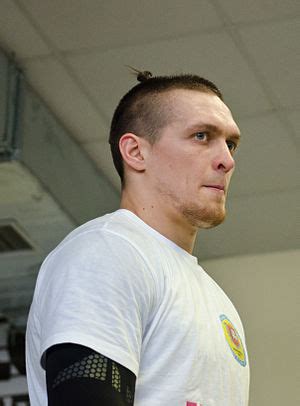 How tall is usyk in ft 10/24/2023 - By Rob Smith - Comments