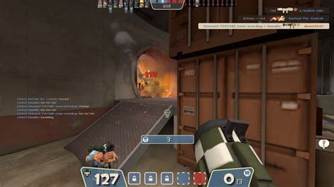 How to change tf2 hud 