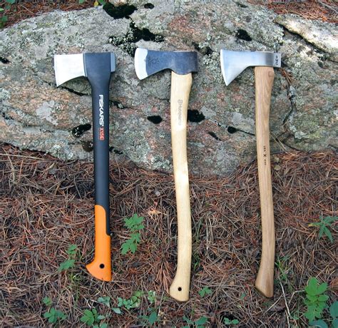 Husqvarna forest axe  This high-quality axe is made from forged steel that is hardened to stay sharp for longer, but also easy to re-sharpen