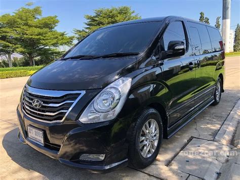 2024 Hyundai H-1 2.5 (ปี 08-17) Deluxe Van for sale on One2car