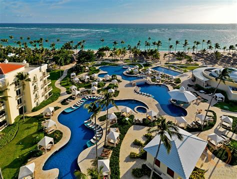 Iberostar dominicana email address  You’ll be able to manage your booking and learn more about the loyalty programme benefits for your level