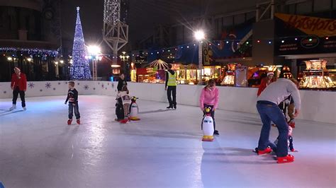 Ice skating northwich <q> Saturday & Sunday</q>