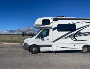 Idaho city idaho rv rental  5(5) • Sleeps 6