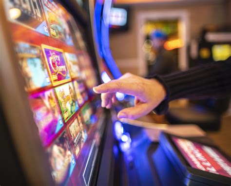 Illinois gaming machine permits CHICAGO – On August 5, 2021, the Illinois Gaming Board (the “IGB”) published on its website short and long form applications and related bid summary forms for entities