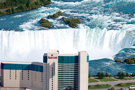 Imperial hotel niagara falls Hilton Niagara Falls/Fallsview Hotel & Suites