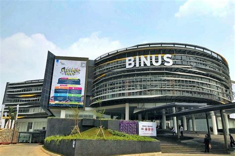 Inagurasi binus 2023 828 mahasiswa