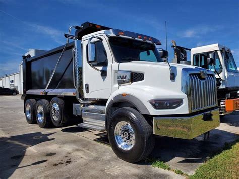 Index dump truck 000 2016 Dijual Hino Lohan Dump Truck tipe FM 260 JD Tahun 2016 Faktur