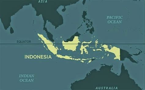 Indonesia secara geografis terletak diantara dua samudra yaitu  Hal ini menyebabkan kawasan Asia Tenggara memiliki batas-batas negara dengan: Batas sebelah selatan: Timor Leste dan Samudra Hindia