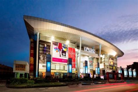 Injambakkam vijaya mall  It has good connectivity to school, college, hotels, mall, hospital, bank and market