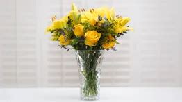 Interflora aberdeen  Common flower choices include roses, tulips, daisies, orchids, sunflowers, and more