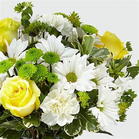 Interflora international poland  Vælg det land du ønsker at sende en blomster- eller gavehilsen til, og vi hjælper dig med at få den bestilt og leveret