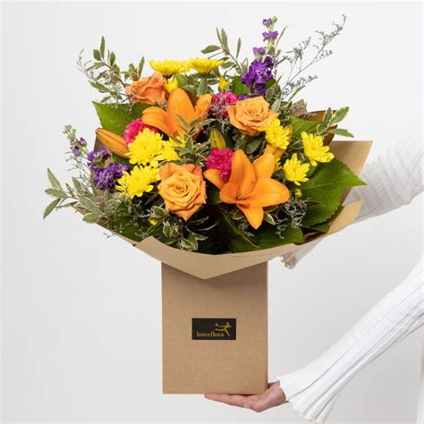 Interflora qatar  “Over 10 years ago Interflora led the way with fast delivery by introducing a ‘Flowers in 3 Hours’ delivery service,” Lyn Davies, director of Interflora Consumer, has noted
