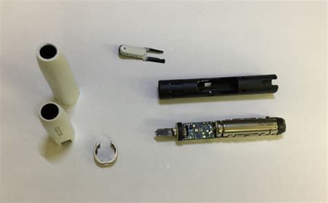 Iqos holder disassembly Googled: If your IQOS 3 Holder isn't charging properly, the connectors might need cleaning