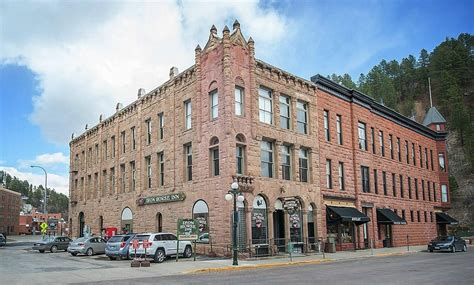 Iron horse inn deadwood sd  per night