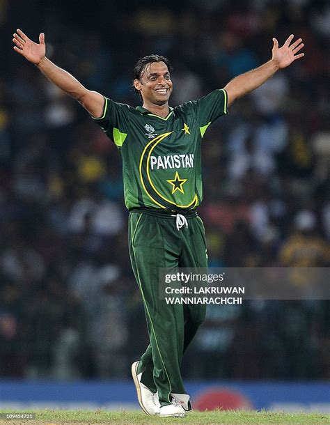 Is shoaib akhtar shia The arm is straight like with Akhtar till the time of release