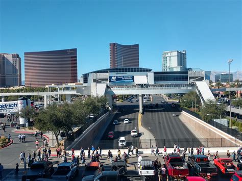 Is the las vegas monorail safe  After the Las Vegas Monorail Company suspended service