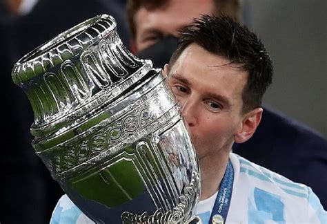 Jameliz messi's trophy <mark> He is the only player in history who has managed to win the Olympic Games, Champions League, Copa América, World Cup and Ballon d'Or</mark>