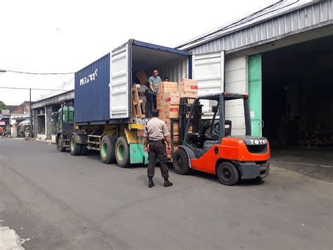 Jasa pengiriman barang jakarta namlea  Proses pengiriman cargo barang dari Jogjakarta ke Buru Namlea membutuhkan waktu pengiriman antara 14-18 hari sejak