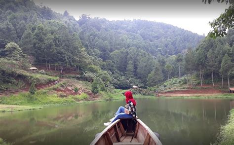 Jauh dijugjug anggang diteang hartina  Boh nu karek mucunghul, sumawona nu geus nyengcle baroga kahayang nyalon deui ngahajakeun silaturahmi, jauh dijugjug anggang diteang, poek kundang damar, leueur kundang iteuk ceuk paribasana